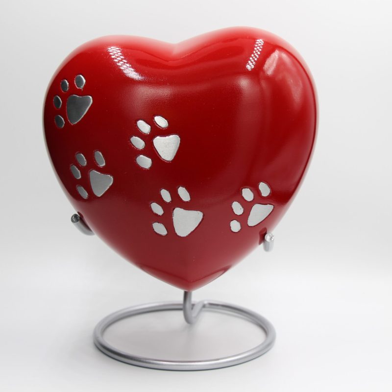 Urna Corazón con Huellas Rojo Grande